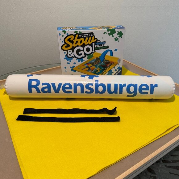 Ravensburger Puzzle Stow & Go Felt Mat for Puzzle Storage Up To 1500 Pcs EUC - Picture 1 of 4
